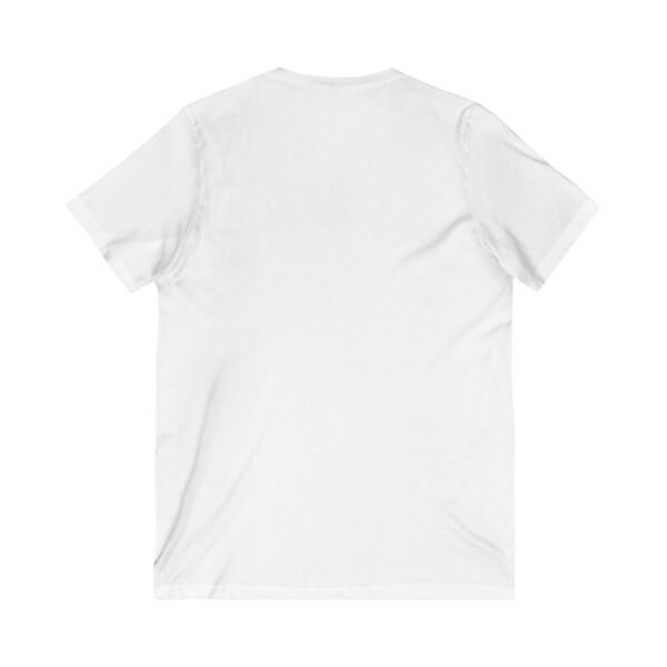 La camiseta unisex Tikal Vintage de cuello en V ofrece un look casual pero elegante.