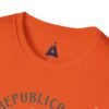 Celebra tu herencia guatemalteca con esta camiseta unisex con orgullo, perfecta para pasear.