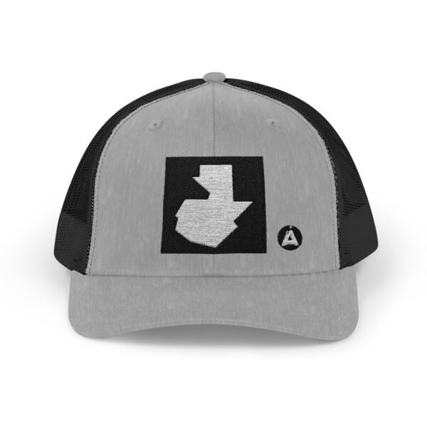 10362540680250837544_2048.jpeg Elegante gorra snapback con mapa de GUATEMALA, perfecta para amantes de la naturaleza y la moda.