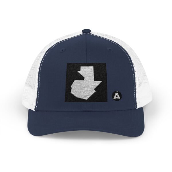 10472414104906862633_2048.jpeg Elegante gorra snapback con mapa de GUATEMALA, perfecta para amantes de la naturaleza y la moda.