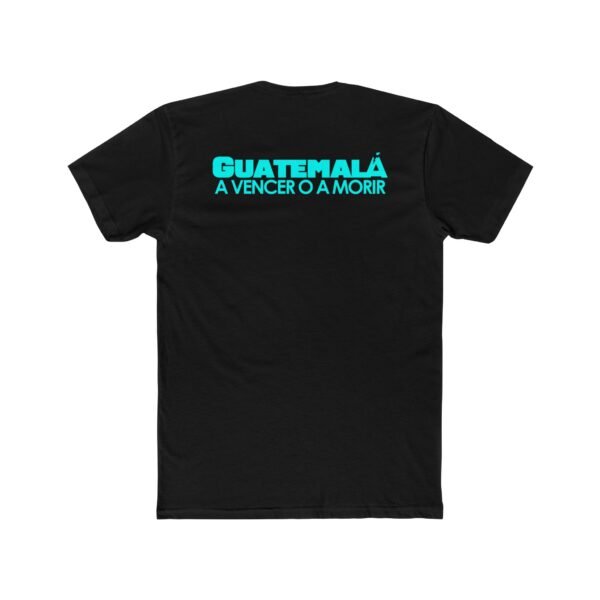 Celebra tu pasión por el fútbol guatemalteco con esta camiseta unisex, perfecta para mostrar tu herencia cultural.