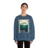 Sudadera unisex de cuello redondo de inspiración vintage de Samabaj, una prenda acogedora y moderna.
