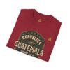 Camiseta unisex vintage de Guatemala con un estilo suave, perfecta para uso casual y como souvenir.