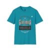Celebra tu herencia guatemalteca con esta camiseta unisex con orgullo, perfecta para pasear.
