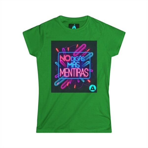 Camiseta para mujer, nostalgia de los 80s, perfecta para añadir un toque de color a tu armario.