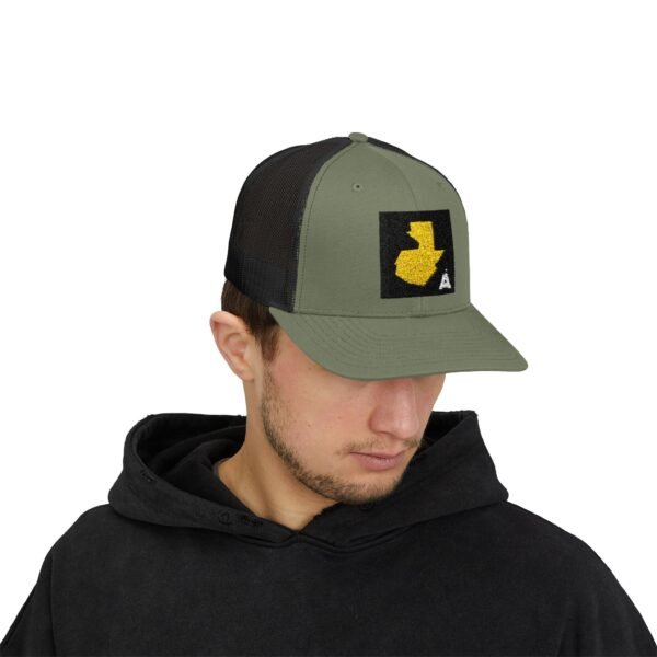 Gorra snapback con el mapa de Guatemala es el accesorio perfecto para aventureros y viajeros.