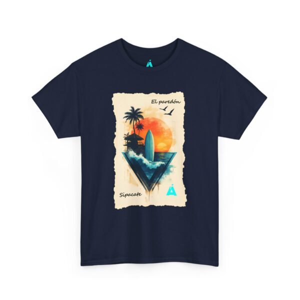 Vive un ambiente tropical con esta camiseta Sunset, unisex, perfecta para los amantes de la playa.