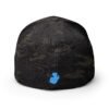Elegante gorra bordada cerrada para cualquier ocasión.