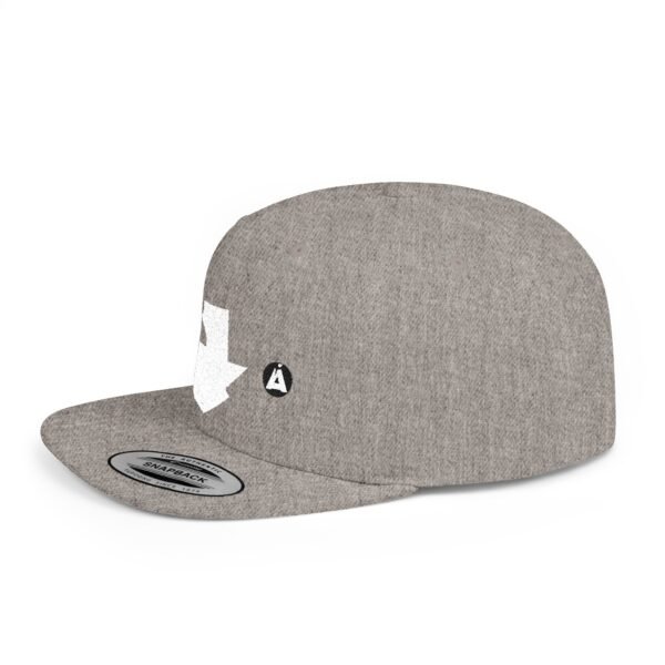 Gorra snapback con mapa de GUATE, perfecta como accesorio de moda para días de verano y salidas informales.