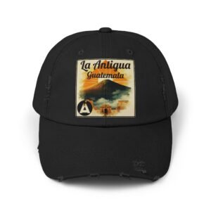 Gorra unisex de inspiración vintage con efecto desgastado de La Antigua Guatemala. Perfecta para un look casual.