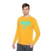 Camiseta unisex ligera manga larga espíritu guatemalteco perfecta para cualquier aficionado al fútbol.