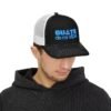 Elegante gorra de Camionero, bordada, perfecta para uso casual, una opción moderna y cómoda.