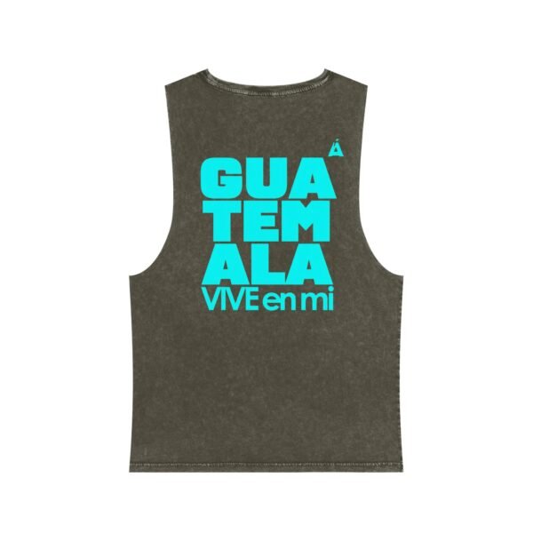 Camiseta unisex de GUATE con lavado a la piedra irradia, estilo relajado y natural, ideal para salidas informales.