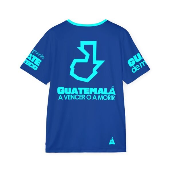 Saca a relucir tu pasión por el deporte con esta camiseta deportiva guatemalteca.