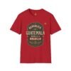 Camiseta unisex vintage de Guatemala con un estilo suave, perfecta para uso casual y como souvenir.
