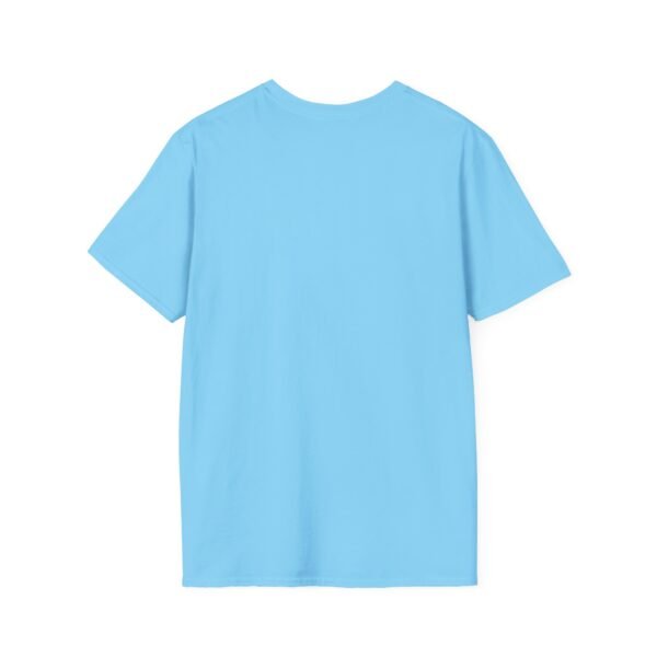 Celebra tu herencia guatemalteca con esta camiseta unisex con orgullo, perfecta para pasear.
