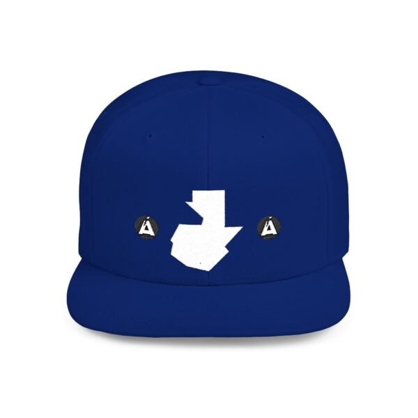 Gorra snapback con mapa de GUATE, perfecta como accesorio de moda para días de verano y salidas informales.