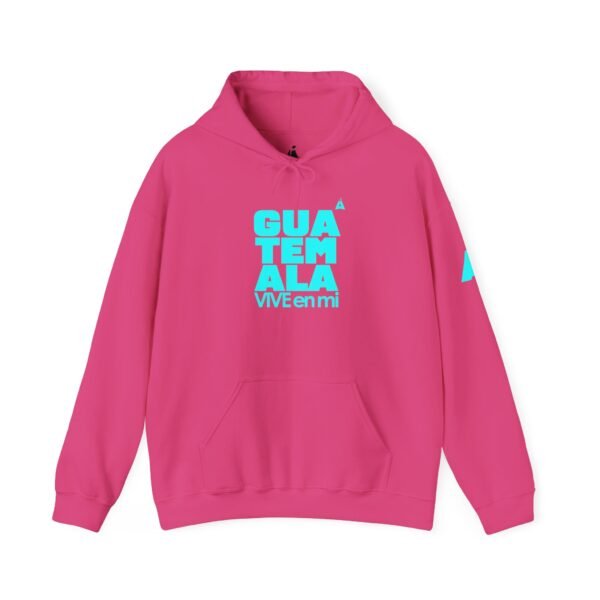 Mantente abrigado y con estilo con esta sudadera unisex Guatemala VIVE en Mí. Perfecta para mostrar tus raíces.