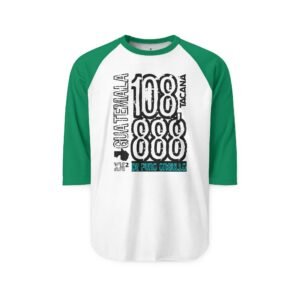 Una camisa unisex de manga tres cuartos con diseño inspirado en Guatemala, su estilo deportivo una excelente adición al guardarropa.