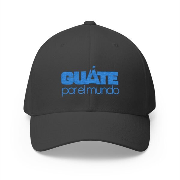 Elegante gorra bordada cerrada para cualquier ocasión. Perfecta como gorra deportiva.