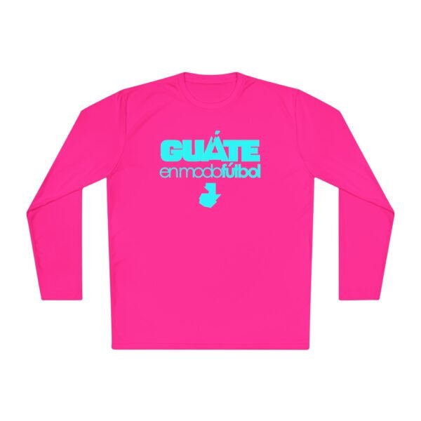 Camiseta unisex ligera manga larga espíritu guatemalteco perfecta para cualquier aficionado al fútbol.
