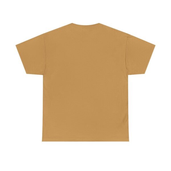 Celebra tu herencia guatemalteca con esta camiseta unisex con orgullo, perfecta para pasear.