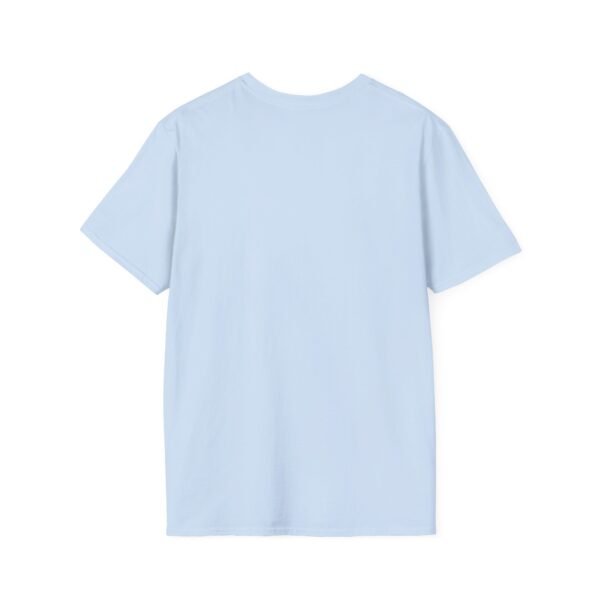 Celebra tu herencia guatemalteca con esta camiseta unisex con orgullo, perfecta para pasear.