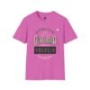 Celebra tu herencia guatemalteca con esta camiseta unisex con orgullo, perfecta para pasear.