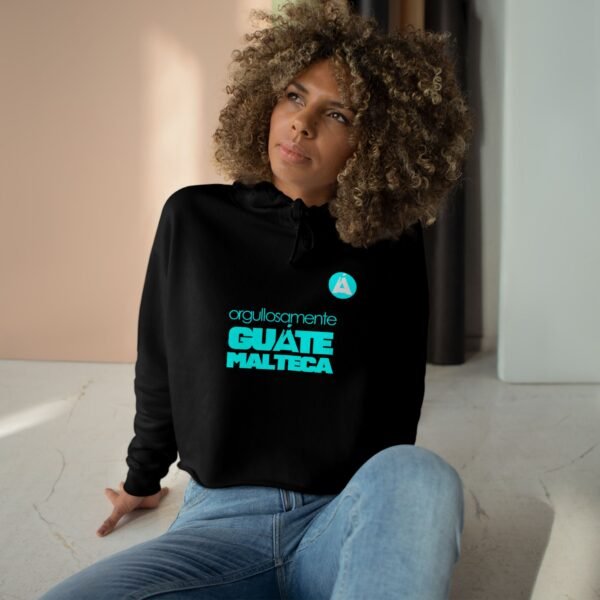 Sudadera corta con capucha de GUATE, estilo moderno y desenfadado, ideal para salidas o para relajarse en casa.