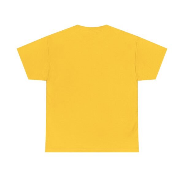 Celebra tu herencia guatemalteca con esta camiseta unisex con orgullo, perfecta para pasear.