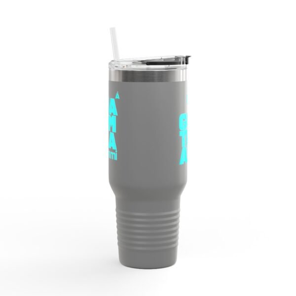 Elegante taza térmica de GUATE, ideal para quienes disfrutan de sus bebidas en movimiento.