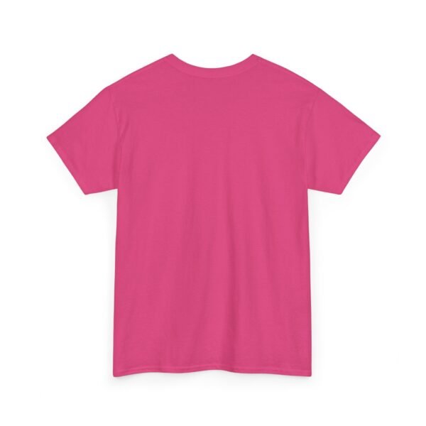 Celebra tu herencia guatemalteca con esta camiseta unisex con orgullo, perfecta para pasear.