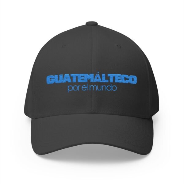 Elegante gorra bordada cerrada para cualquier ocasión. Perfecta como gorra deportiva.