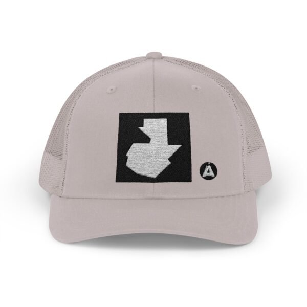 15680085445389962398_2048.jpeg Elegante gorra snapback con mapa de GUATEMALA, perfecta para amantes de la naturaleza y la moda.