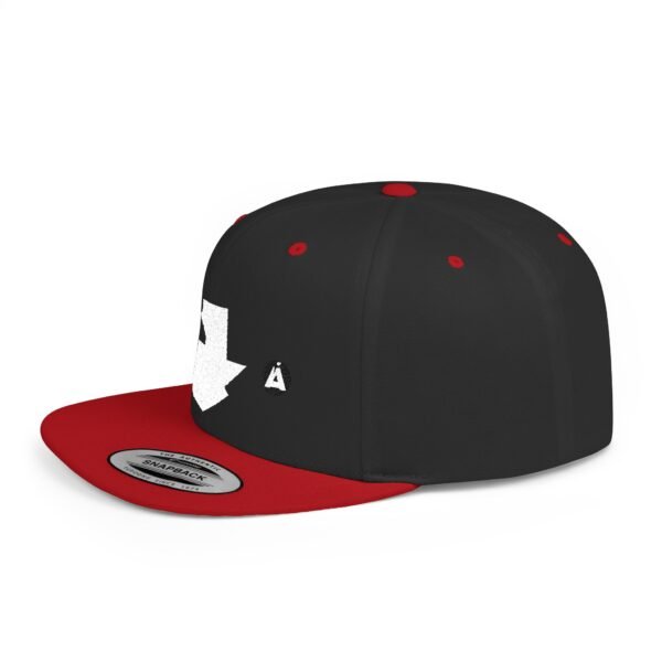 Gorra snapback con mapa de GUATE, perfecta como accesorio de moda para días de verano y salidas informales.