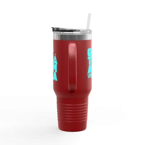Elegante taza térmica de GUATE, ideal para quienes disfrutan de sus bebidas en movimiento.