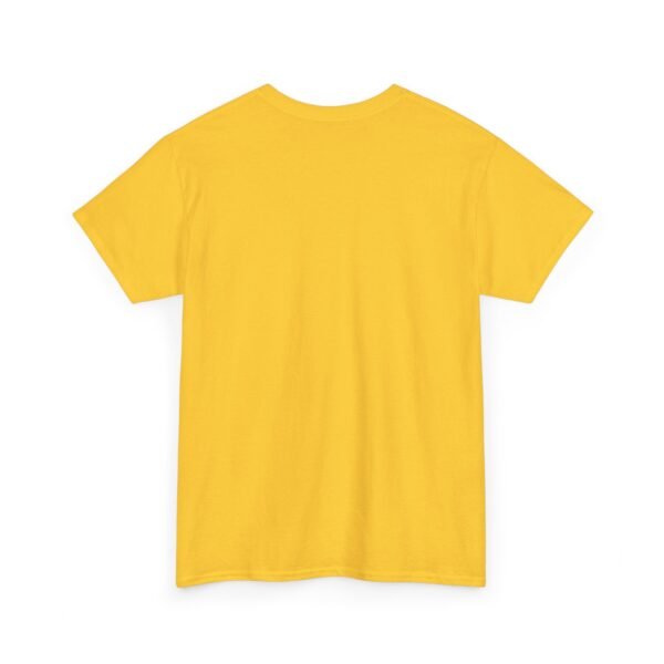 Celebra tu herencia guatemalteca con esta camiseta unisex con orgullo, perfecta para pasear.