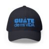 Elegante gorra bordada cerrada para cualquier ocasión. Perfecta como gorra deportiva.
