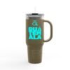 Elegante taza térmica de GUATE, ideal para quienes disfrutan de sus bebidas en movimiento.
