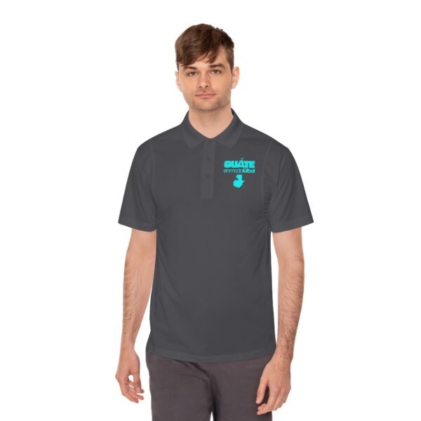 Elegante polo deportivo de GUATE para hombre, caual y deportiva ideal para viajar y mantenerse fresco.