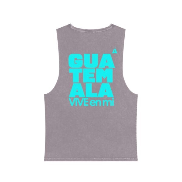 Camiseta unisex de GUATE con lavado a la piedra irradia, estilo relajado y natural, ideal para salidas informales.