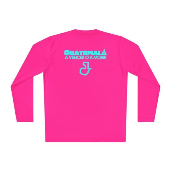 Camiseta unisex ligera manga larga espíritu guatemalteco perfecta para cualquier aficionado al fútbol.