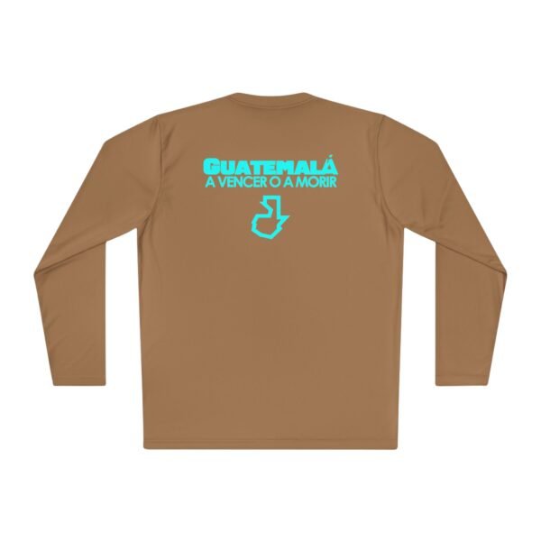 Camiseta unisex ligera manga larga espíritu guatemalteco perfecta para cualquier aficionado al fútbol.