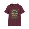 Camiseta unisex vintage de Guatemala con un estilo suave, perfecta para uso casual y como souvenir.