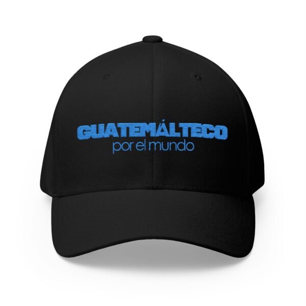 Elegante gorra bordada cerrada para cualquier ocasión. Perfecta como gorra deportiva.