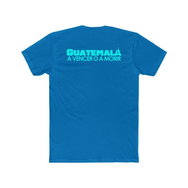 Celebra tu pasión por el fútbol guatemalteco con esta camiseta unisex, perfecta para mostrar tu herencia cultural.