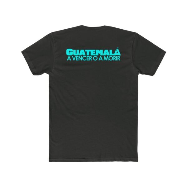 Celebra tu pasión por el fútbol guatemalteco con esta camiseta unisex, perfecta para mostrar tu herencia cultural.