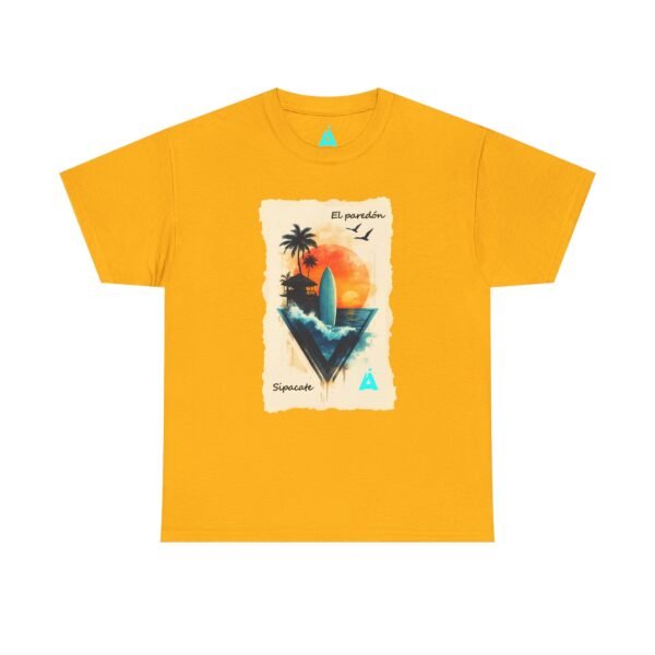 Vive un ambiente tropical con esta camiseta Sunset, unisex, perfecta para los amantes de la playa.