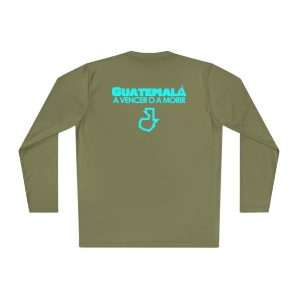 Camiseta unisex ligera manga larga espíritu guatemalteco perfecta para cualquier aficionado al fútbol.