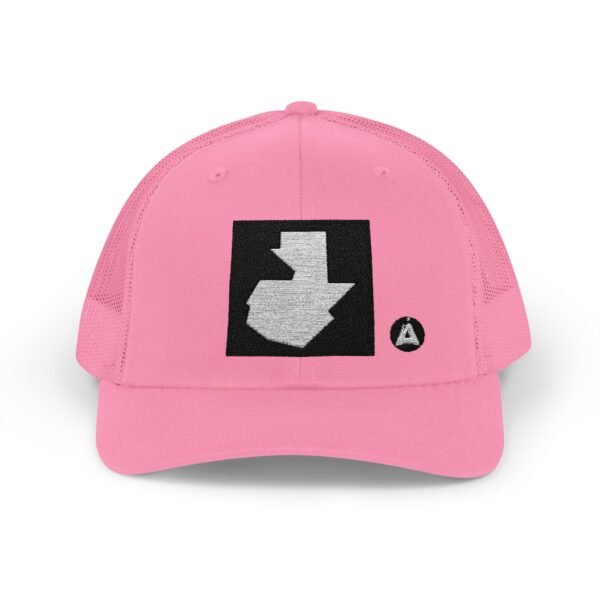 3997426840387142983_2048.jpeg Elegante gorra snapback con mapa de GUATEMALA, perfecta para amantes de la naturaleza y la moda.